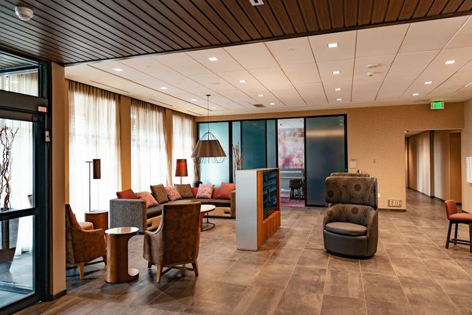 Imagen de los interiores del Hotel Courtyard By Marriott Omaha East/council Bluffs, Ia. Foto 12