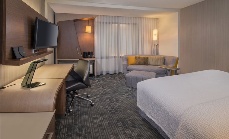 Imagen de la habitación del Hotel Courtyard By Marriott Omaha East/council Bluffs, Ia. Foto 9