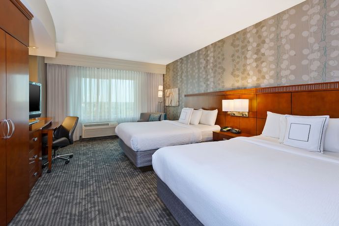 Imagen de la habitación del Hotel Courtyard By Marriott Omaha La Vista. Foto 9