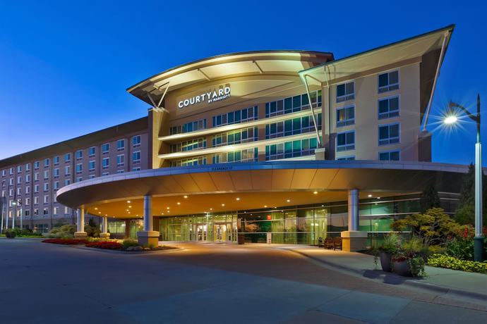 Imagen general del Hotel Courtyard By Marriott Omaha La Vista. Foto 1