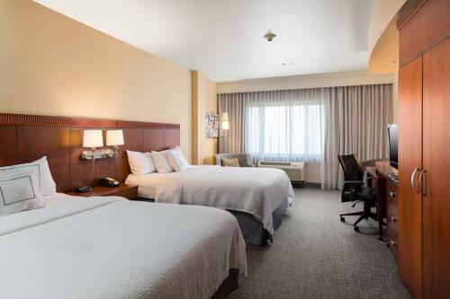 Imagen de la habitación del Hotel Courtyard By Marriott Ontario Rancho Cucamonga. Foto 6