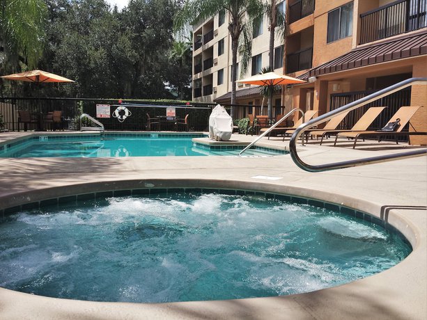 Imagen de la piscina del Hotel Courtyard By Marriott Orlando East/ucf Area. Foto 20