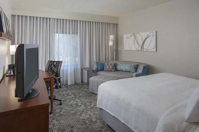 Imagen de la habitación del Hotel Courtyard By Marriott Orlando International Dr / Conv Cntr. Foto 12