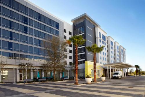 Imagen general del Hotel Courtyard By Marriott Orlando Lake Nona. Foto 4
