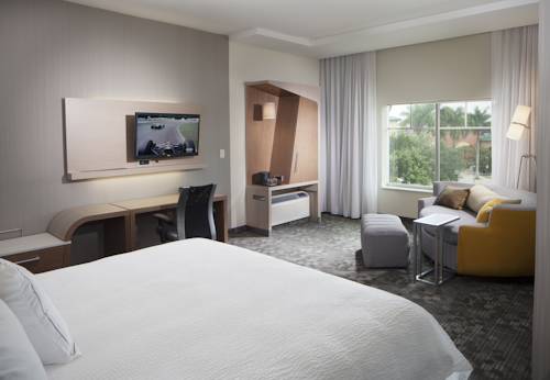 Imagen de la habitación del Hotel Courtyard By Marriott Palm Beach Jupiter. Foto 7