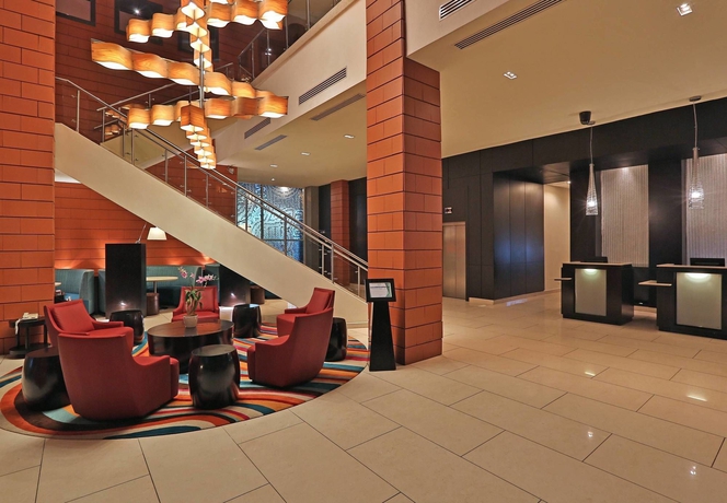 Imagen de los interiores del Hotel Courtyard By Marriott Panama Multiplaza Mall. Foto 3