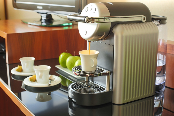 Imagen del bar/restaurante del Hotel Courtyard By Marriott Paris Arcueil. Foto 3