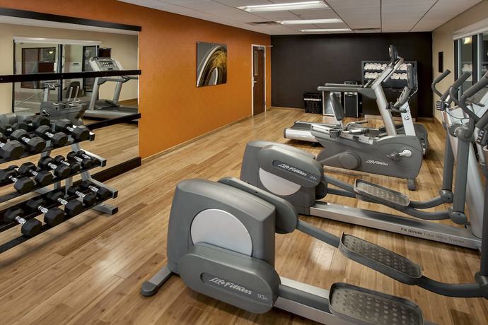 Imagen de los interiores del Hotel Courtyard By Marriott Parsippany. Foto 9