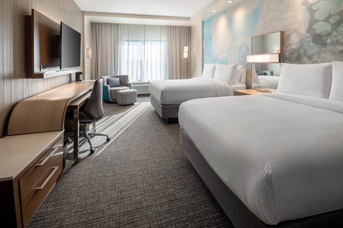 Imagen de la habitación del Hotel Courtyard By Marriott Petaluma Sonoma County. Foto 10