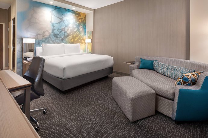 Imagen de la habitación del Hotel Courtyard By Marriott Petaluma Sonoma County. Foto 17