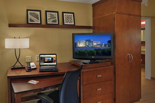 Imagen de la habitación del Hotel Courtyard By Marriott Philadelphia Coatesville. Foto 4