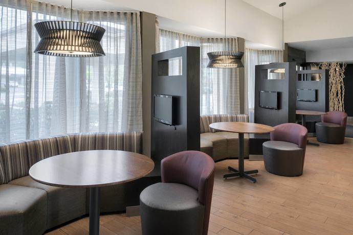 Imagen de los interiores del Hotel Courtyard By Marriott Philadelphia Devon/villanova. Foto 13
