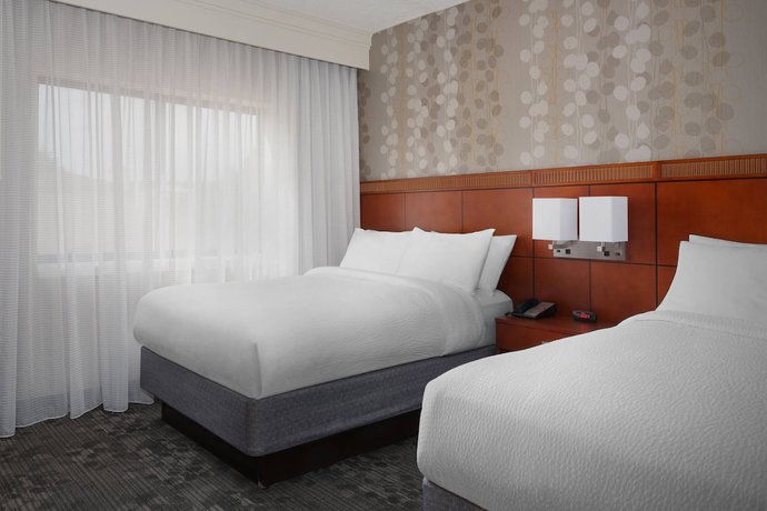 Imagen de la habitación del Hotel Courtyard By Marriott Philadelphia Devon/villanova. Foto 7