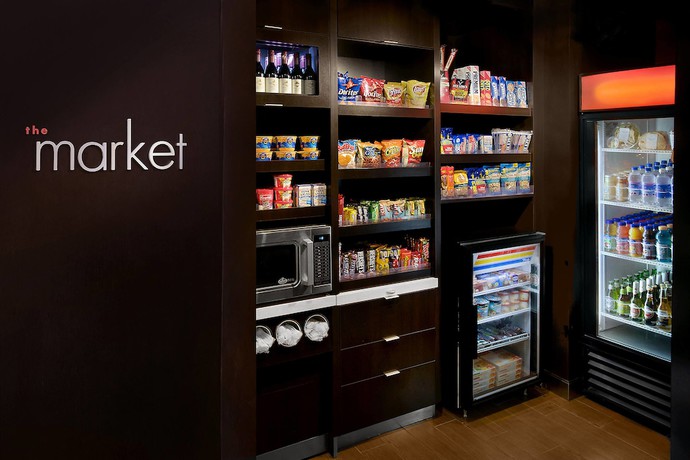 Imagen del bar/restaurante del Hotel Courtyard By Marriott Philadelphia Devon/villanova. Foto 3