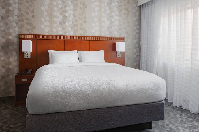 Imagen de la habitación del Hotel Courtyard By Marriott Philadelphia Devon/villanova. Foto 12