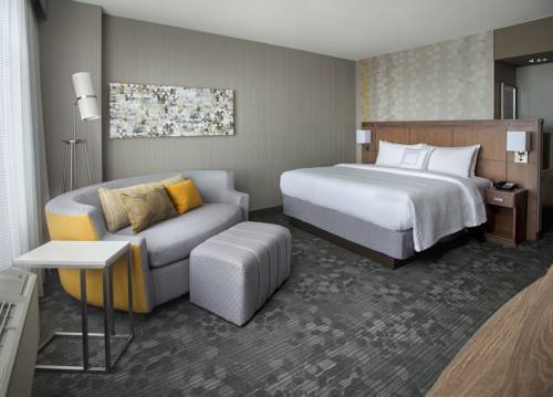 Imagen de la habitación del Hotel Courtyard By Marriott Philadelphia Lansdale. Foto 2