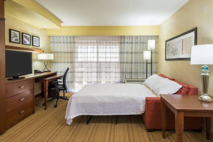 Imagen de la habitación del Hotel Courtyard By Marriott Philadelphia Montgomeryville. Foto 5