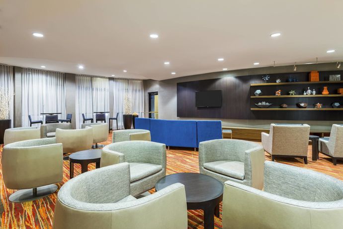 Imagen de los interiores del Hotel Courtyard By Marriott Philadelphia Montgomeryville. Foto 12