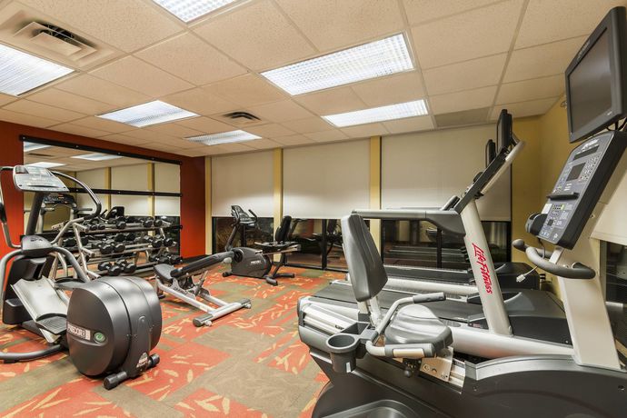 Imagen de los interiores del Hotel Courtyard By Marriott Philadelphia Montgomeryville. Foto 14