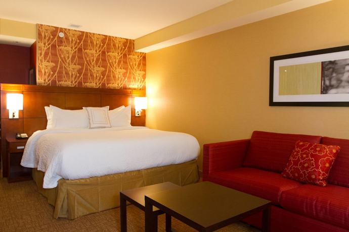Imagen de la habitación del Hotel Courtyard By Marriott Philadelphia Springfield. Foto 2