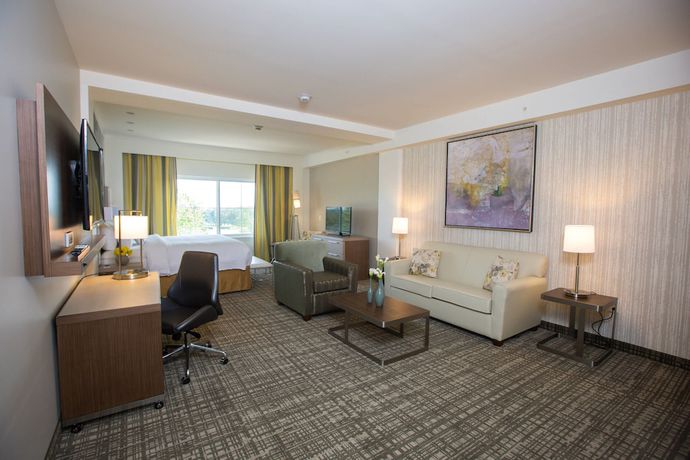 Imagen de la habitación del Hotel Courtyard By Marriott Philadelphia Springfield. Foto 5
