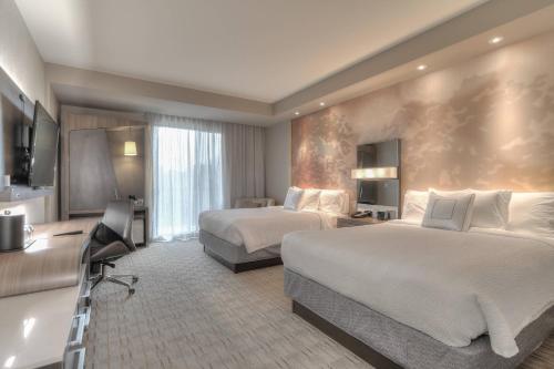 Imagen de la habitación del Hotel Courtyard By Marriott Pigeon Forge. Foto 16