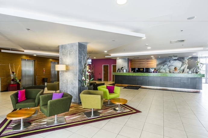 Imagen de los interiores del Hotel Courtyard By Marriott Pilsen. Foto 16