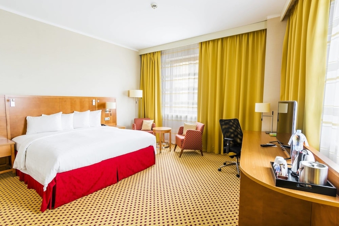 Imagen de la habitación del Hotel Courtyard By Marriott Pilsen. Foto 8