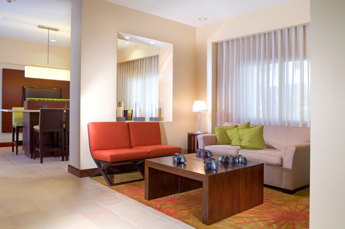 Imagen de los interiores del Hotel Courtyard By Marriott Port Of Spain. Foto 15
