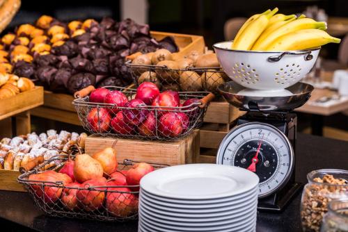 Imagen general del Hotel Courtyard By Marriott Prague Airport. Foto 2