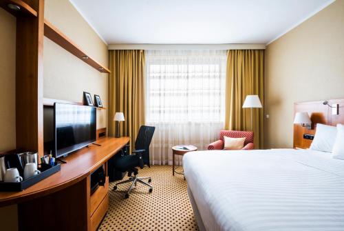 Imagen de la habitación del Hotel Courtyard By Marriott Prague Airport. Foto 6