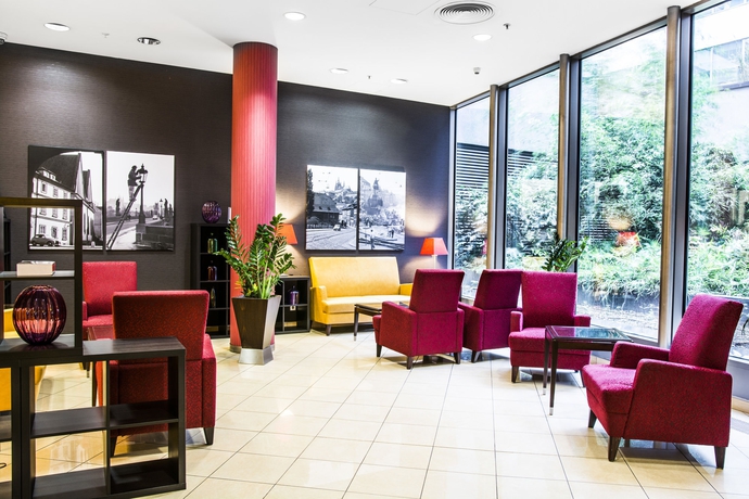 Imagen de los interiores del Hotel Courtyard By Marriott Prague City. Foto 12