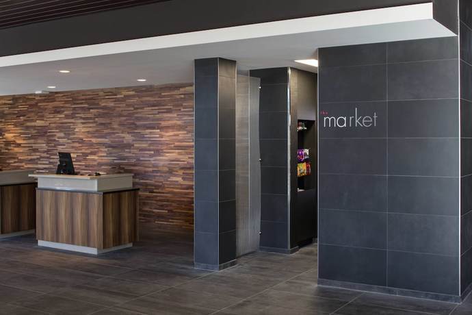 Imagen de los interiores del Hotel Courtyard By Marriott Prince George. Foto 11