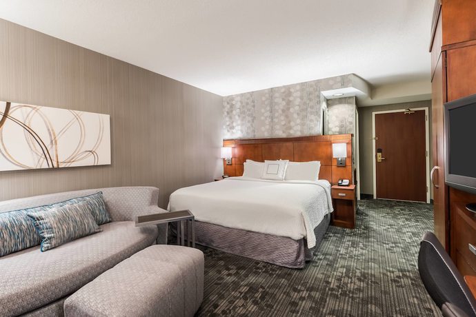 Imagen de la habitación del Hotel Courtyard By Marriott Providence Lincoln. Foto 5