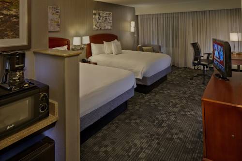 Imagen de la habitación del Hotel Courtyard By Marriott Providence Warwick. Foto 4