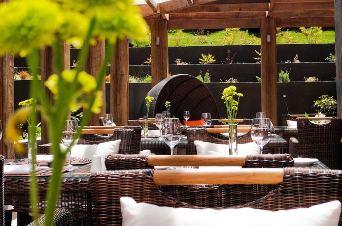 Imagen del bar/restaurante del Hotel Courtyard By Marriott Puerto Montt. Foto 4