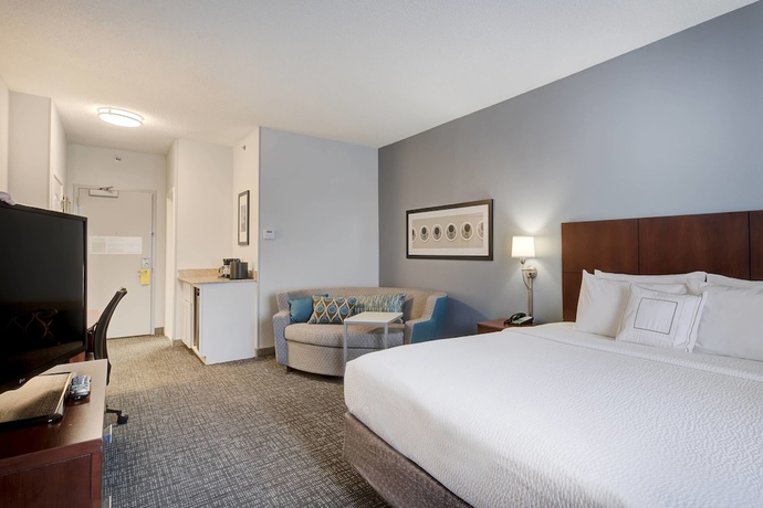 Imagen de la habitación del Hotel Courtyard By Marriott Raleigh Crabtree Valley. Foto 4
