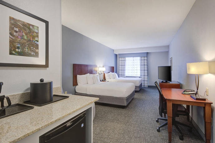 Imagen de la habitación del Hotel Courtyard By Marriott Raleigh Crabtree Valley. Foto 10