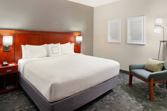 Imagen de la habitación del Hotel Courtyard By Marriott Raleigh/cary. Foto 7