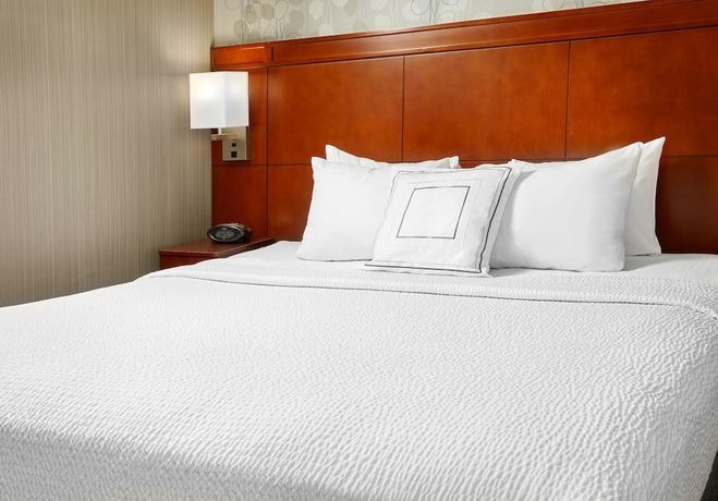 Imagen de la habitación del Hotel Courtyard By Marriott Reading Wyomissing. Foto 3