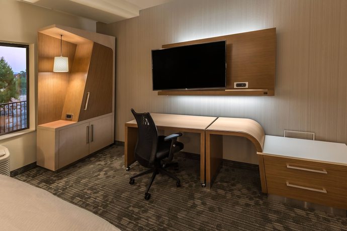 Imagen de la habitación del Hotel Courtyard By Marriott Reno Downtown/riverfront. Foto 11