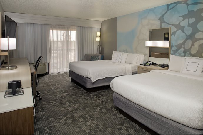 Imagen de la habitación del Hotel Courtyard By Marriott Richmond Chester. Foto 2