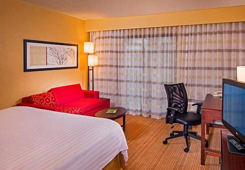 Imagen de la habitación del Hotel Courtyard By Marriott Richmond Northwest. Foto 2