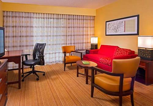 Imagen de la habitación del Hotel Courtyard By Marriott Richmond Northwest. Foto 4