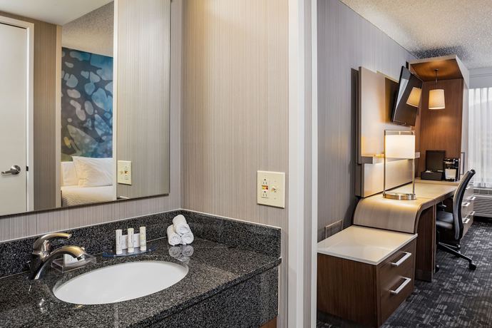 Imagen de la habitación del Hotel Courtyard By Marriott Riverside Ucr/moreno Valley Area. Foto 13