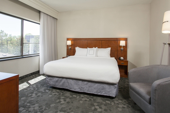 Imagen de la habitación del Hotel Courtyard By Marriott Rochester Brighton. Foto 8