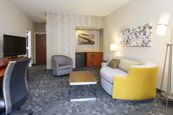 Imagen de la habitación del Hotel Courtyard By Marriott Rochester Brighton. Foto 15