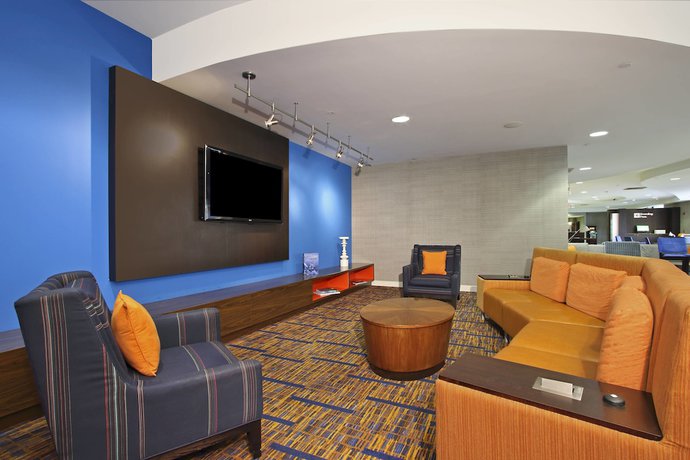 Imagen de los interiores del Hotel Courtyard By Marriott Rockaway Mount Arlington. Foto 15