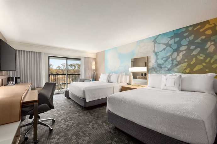 Imagen de la habitación del Hotel Courtyard By Marriott Roseville. Foto 2