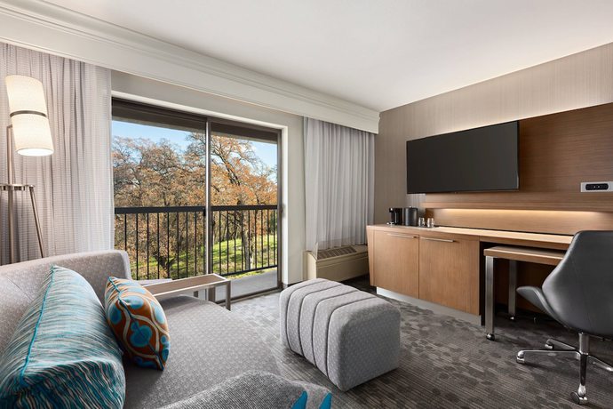 Imagen de la habitación del Hotel Courtyard By Marriott Roseville. Foto 9